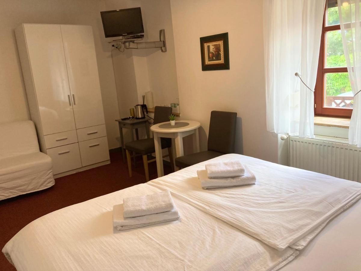 Guesthouse Mikulas Mikulov - Free Parking In The City Center Exterior photo