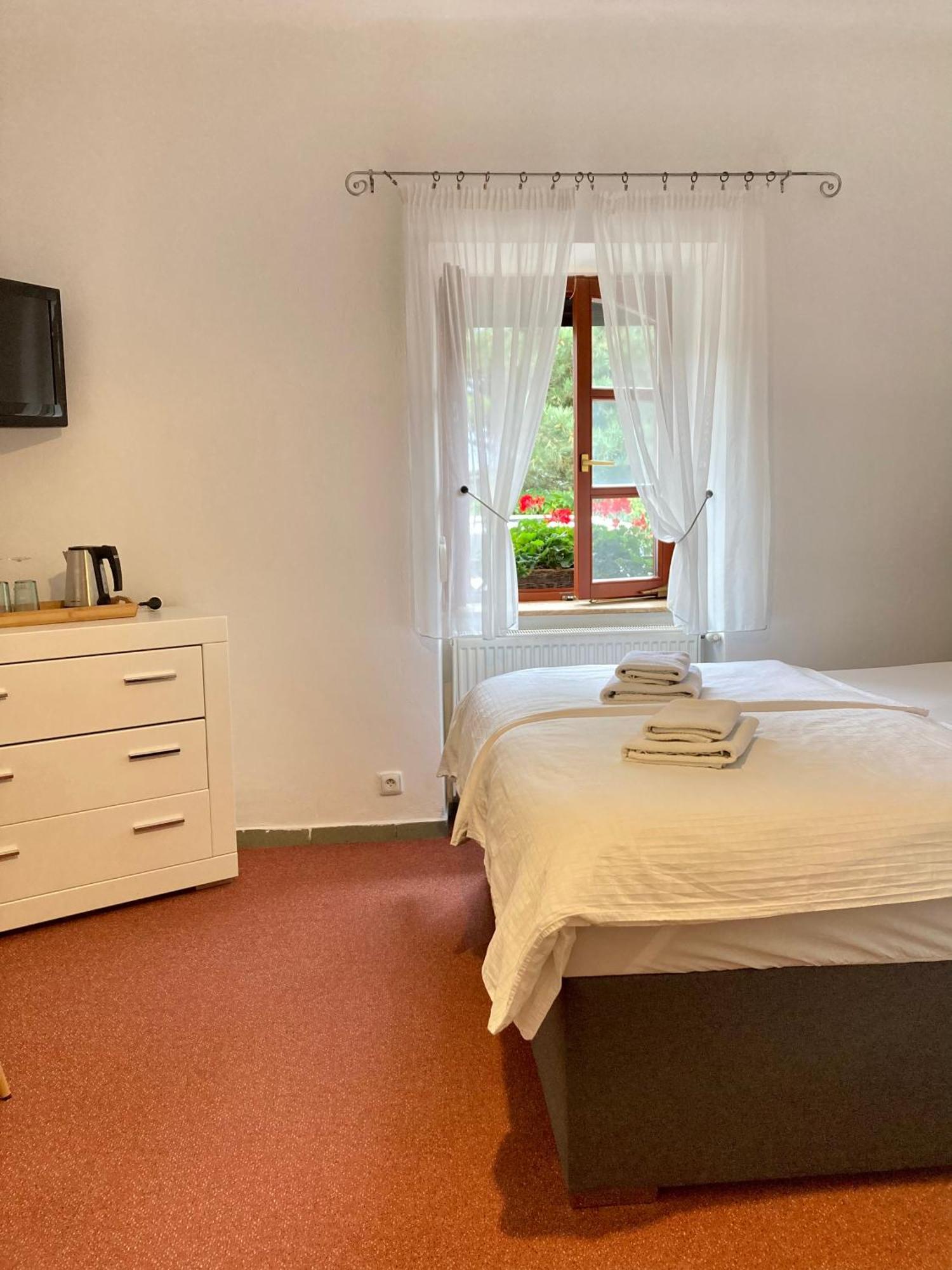 Guesthouse Mikulas Mikulov - Free Parking In The City Center Exterior photo